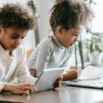 ANXIOUS OVER SCREEN TIME? HERE'S WHAT YOU CAN DO. ANXIOUS OVER SCREEN TIME? HERE'S WHAT YOU CAN DO.